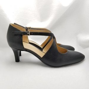 Naturalizer N5 Contour Okira Black Heel